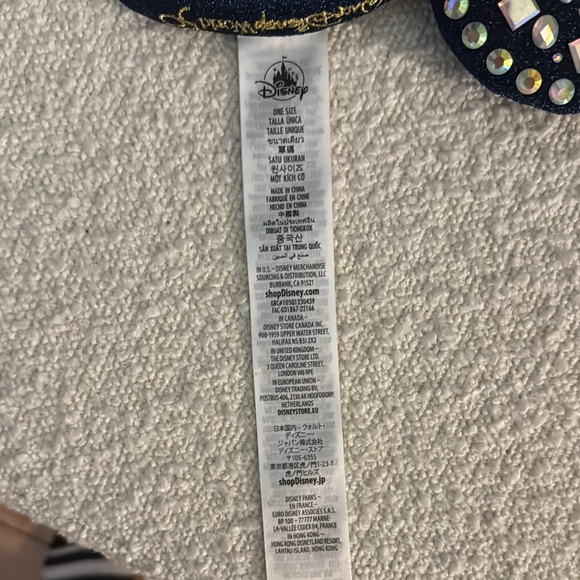 Disney Glittery 50th Anniversary Minnie Ears - Picture 7 of 8